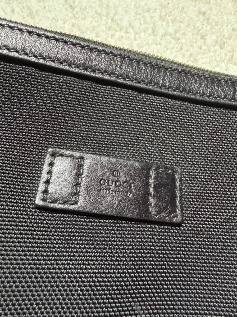 Gucci Black Nylon Crossbody Bag Web Strap Authenticated - Picture 2 of 5